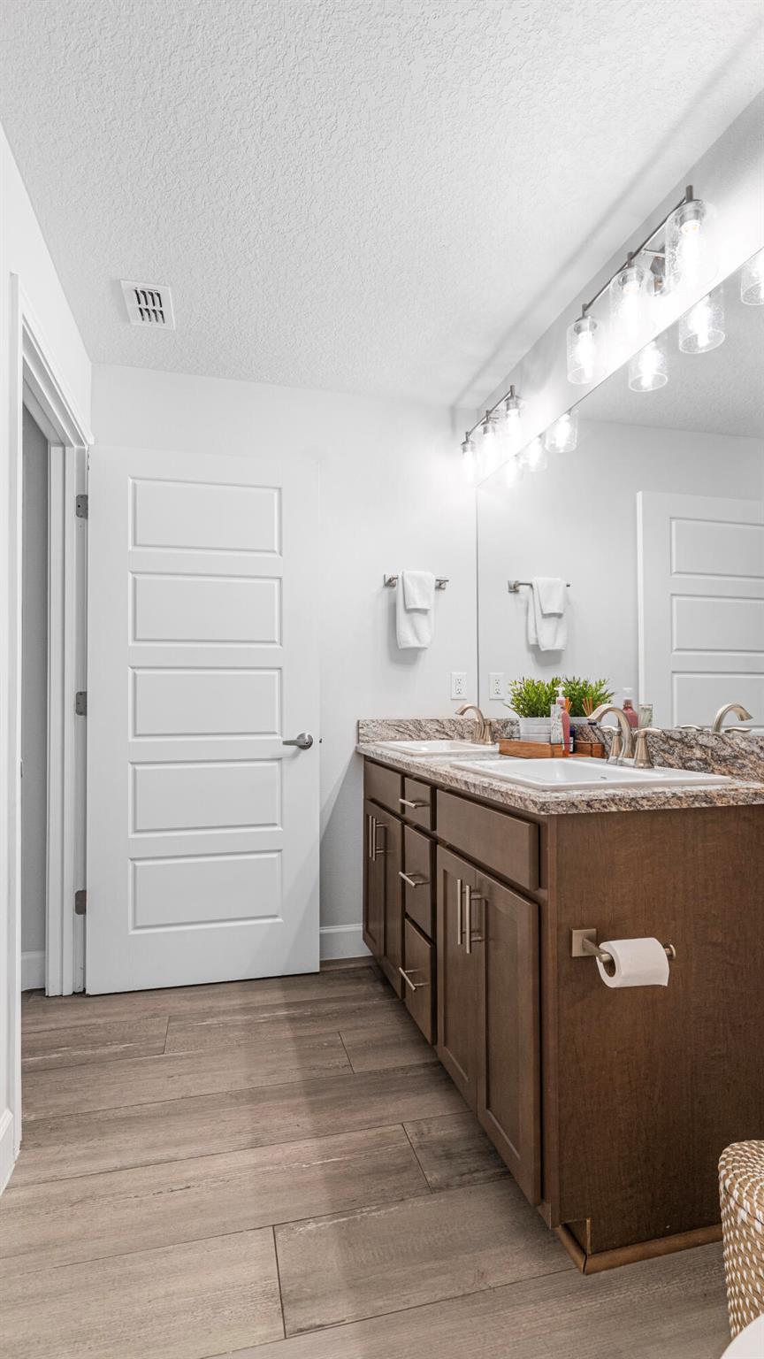 WATERSTONE PHASE ONE - Residential Lease