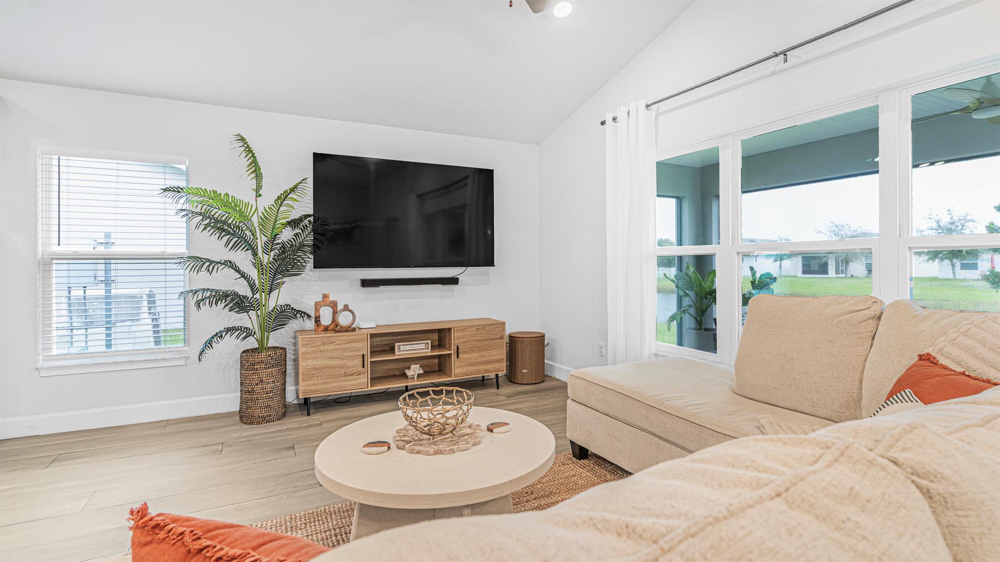 WATERSTONE PHASE ONE - Residential Lease