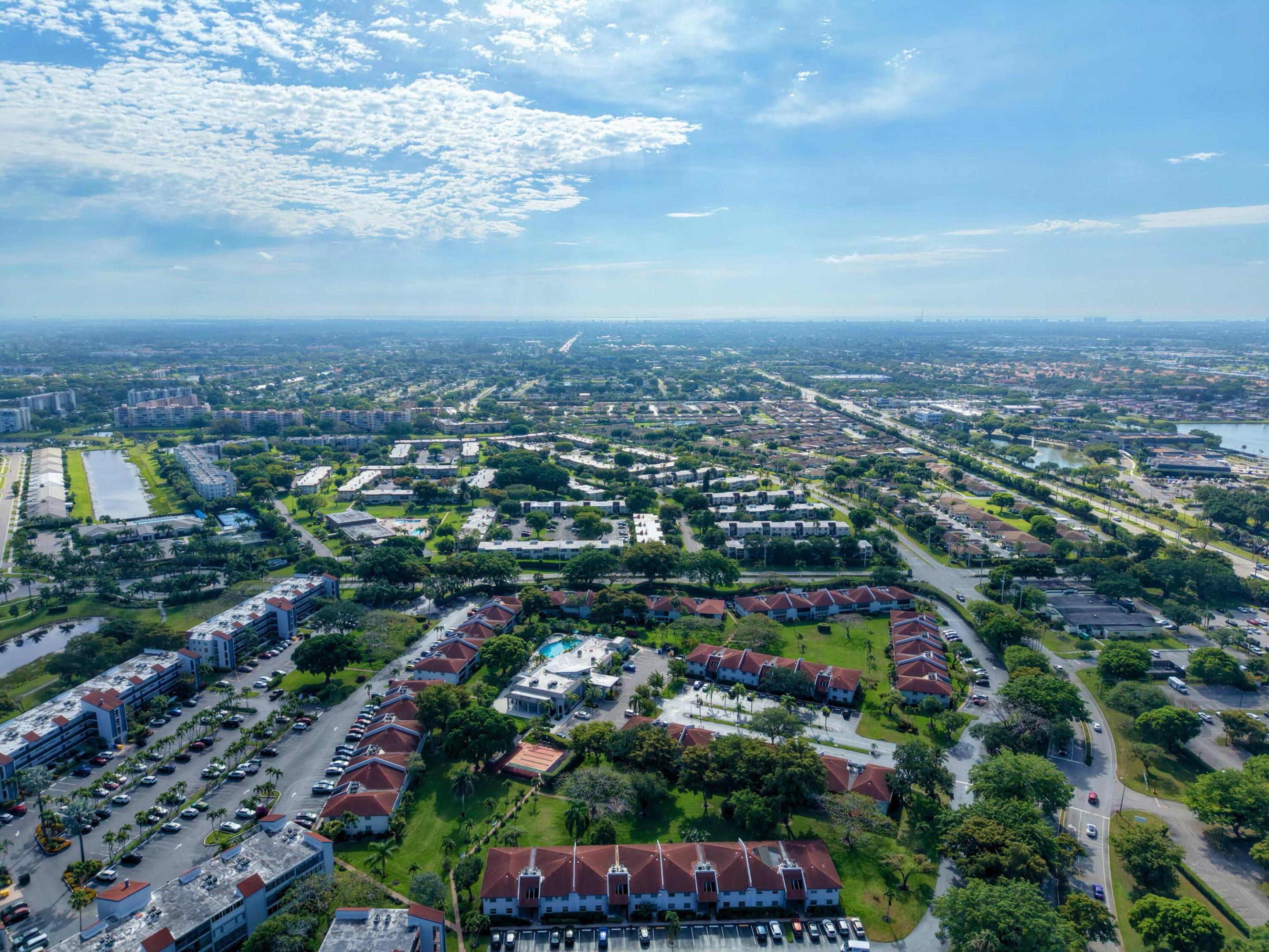 VILLAGES OF ORIOLE DEAUVILLE CONDO - Residential