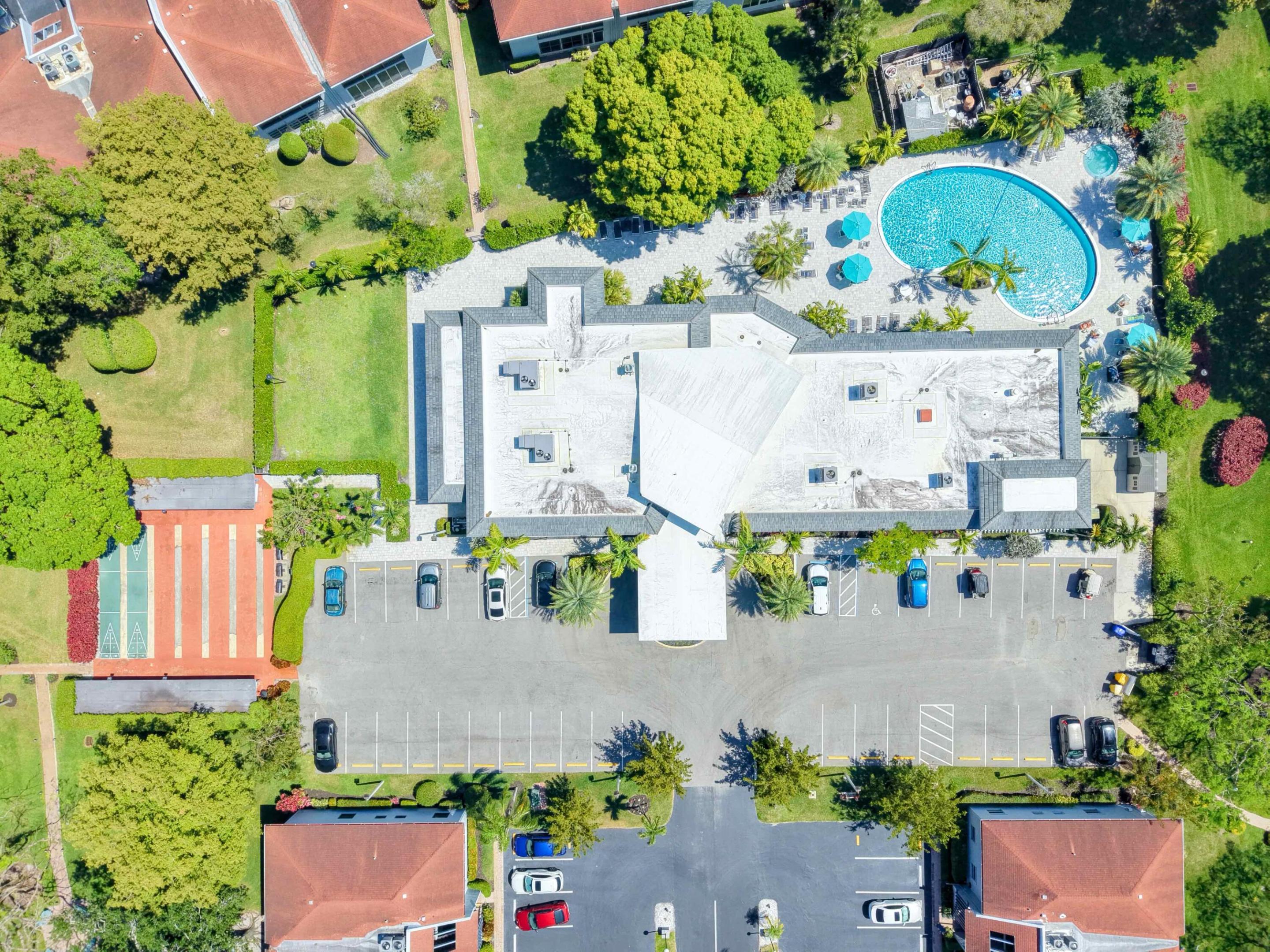 VILLAGES OF ORIOLE DEAUVILLE CONDO - Residential