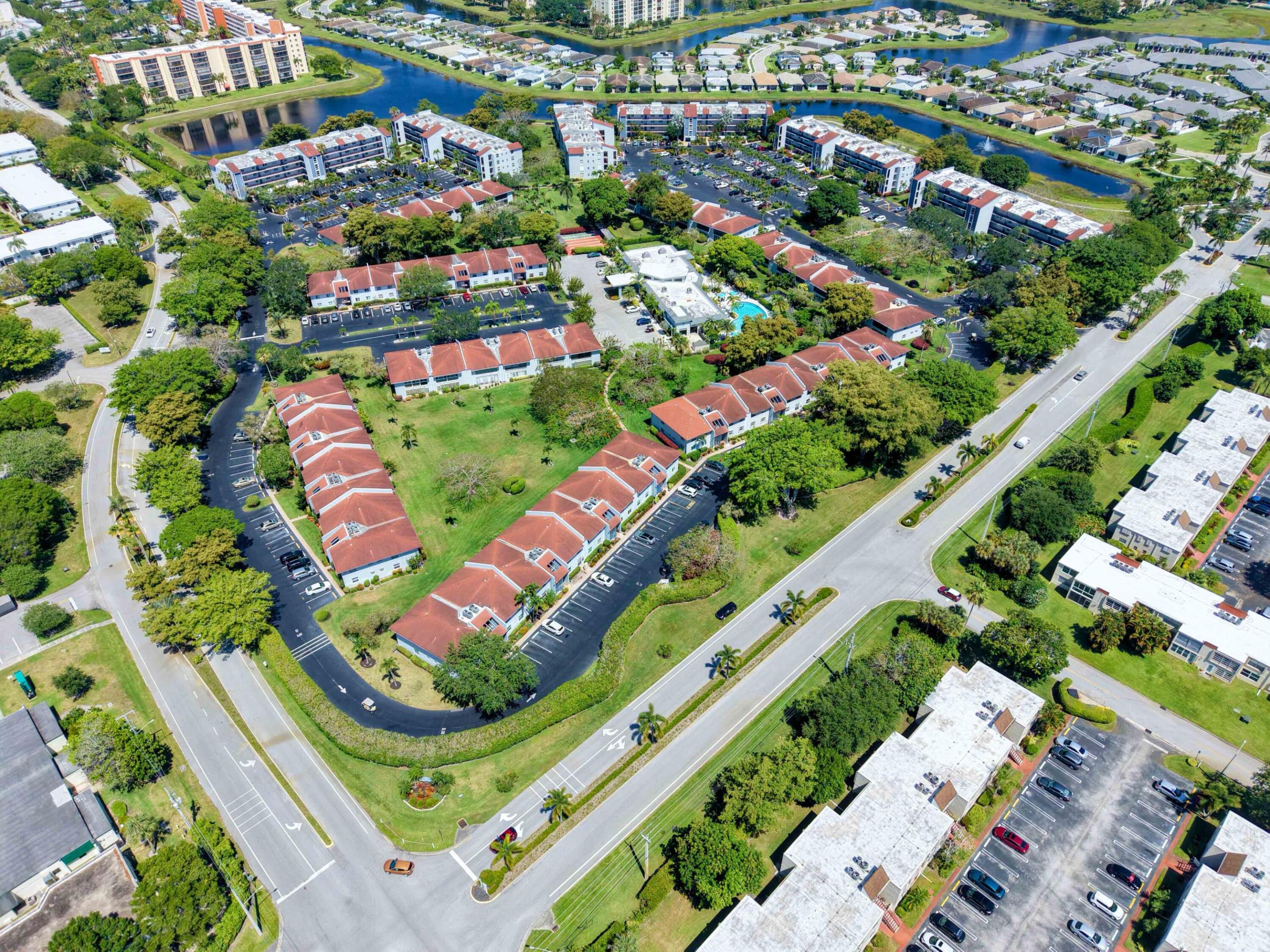 VILLAGES OF ORIOLE DEAUVILLE CONDO - Residential
