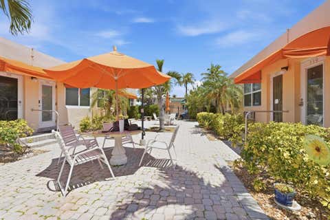 Tiny photo for 330 Arthur Street #119, Hollywood, FL 33019 (MLS # B26031383)