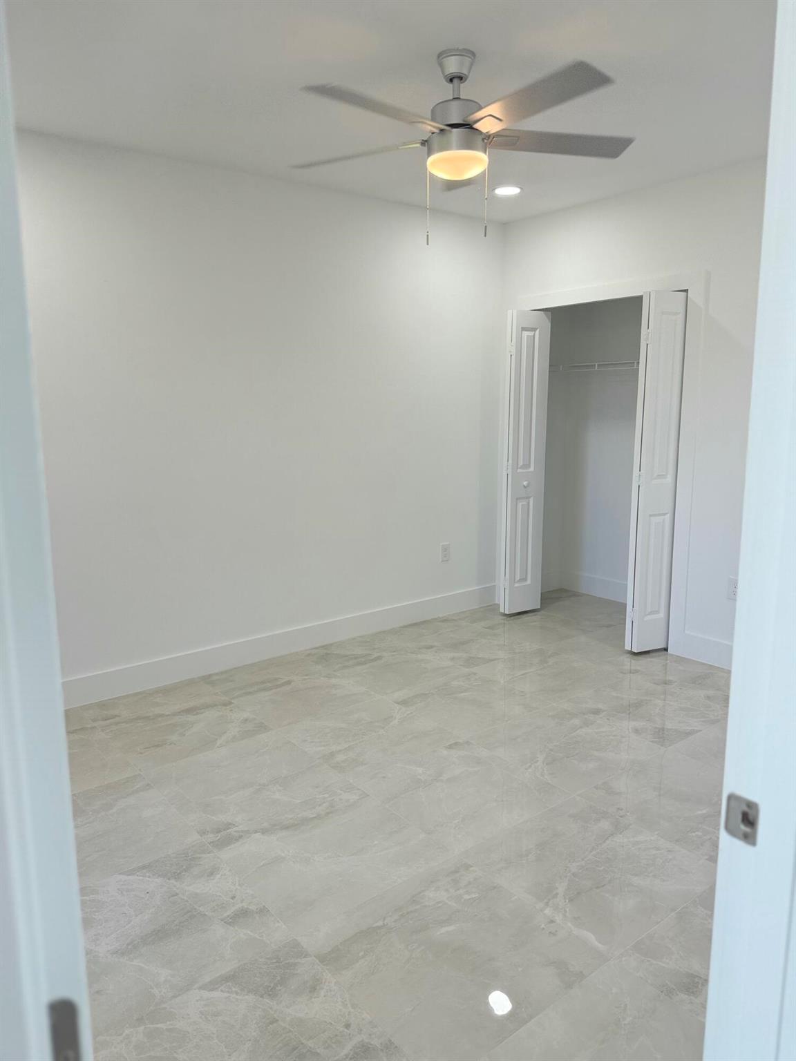 WILLOW LAKE ADDITION SEC/ - Residential