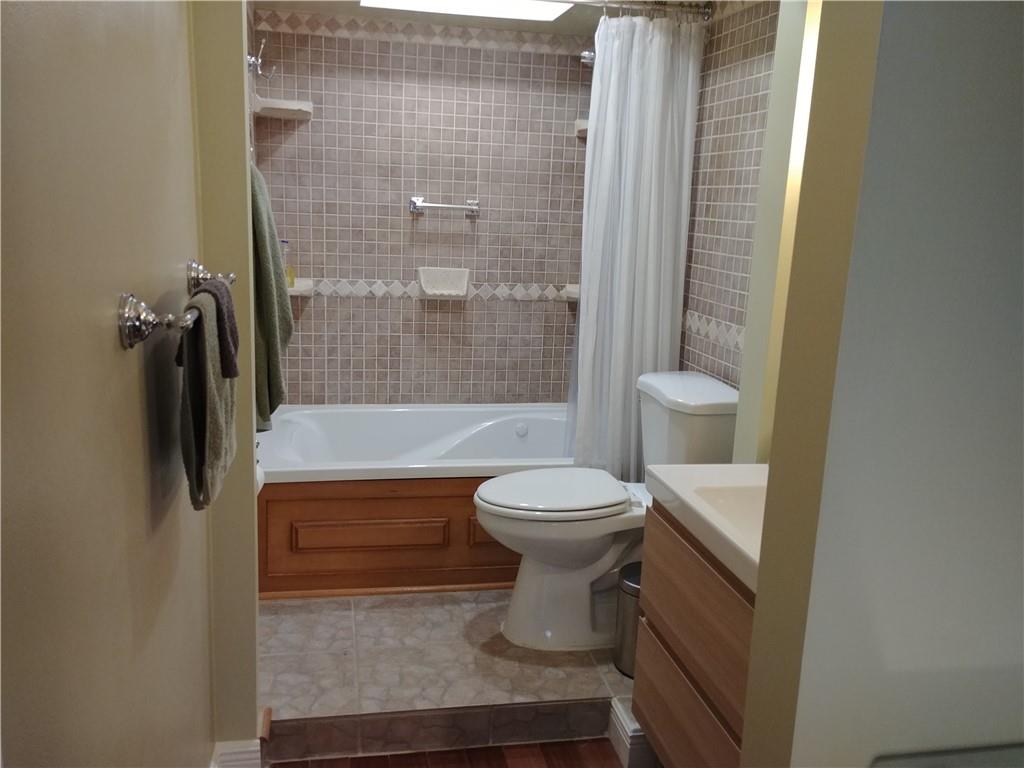 Drake Tower Condominium - Residential