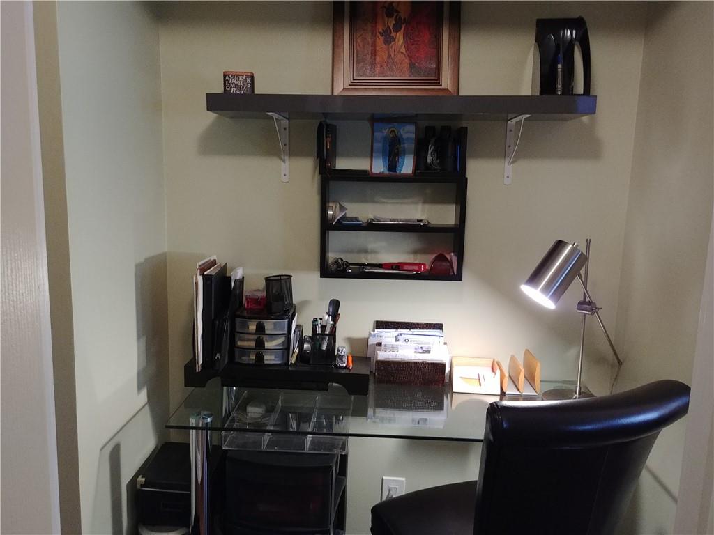 Drake Tower Condominium - Residential