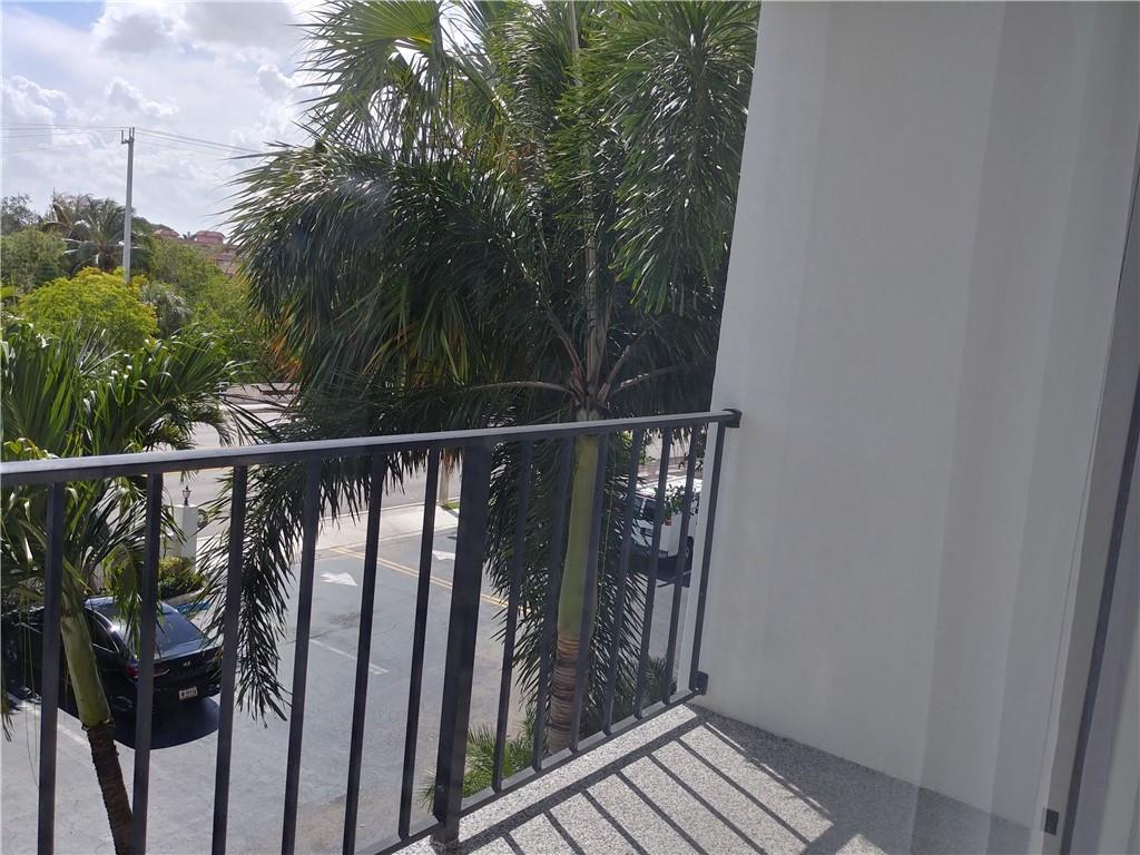 Drake Tower Condominium - Residential