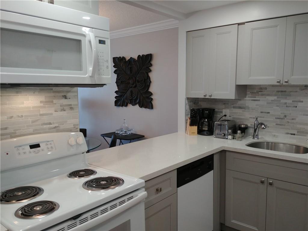 Drake Tower Condominium - Residential