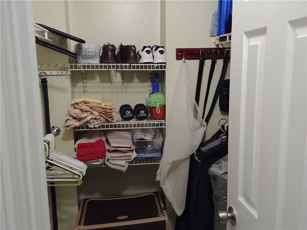 Drake Tower Condominium - Residential