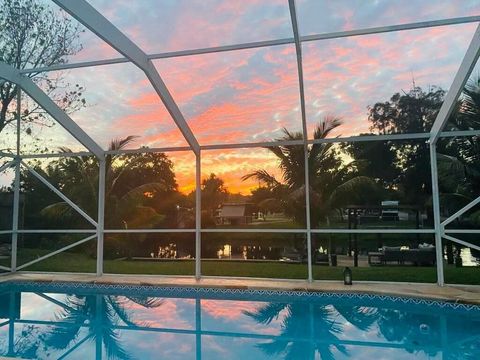 1877 Meadow Court Lake Clarke Shores FL 33406