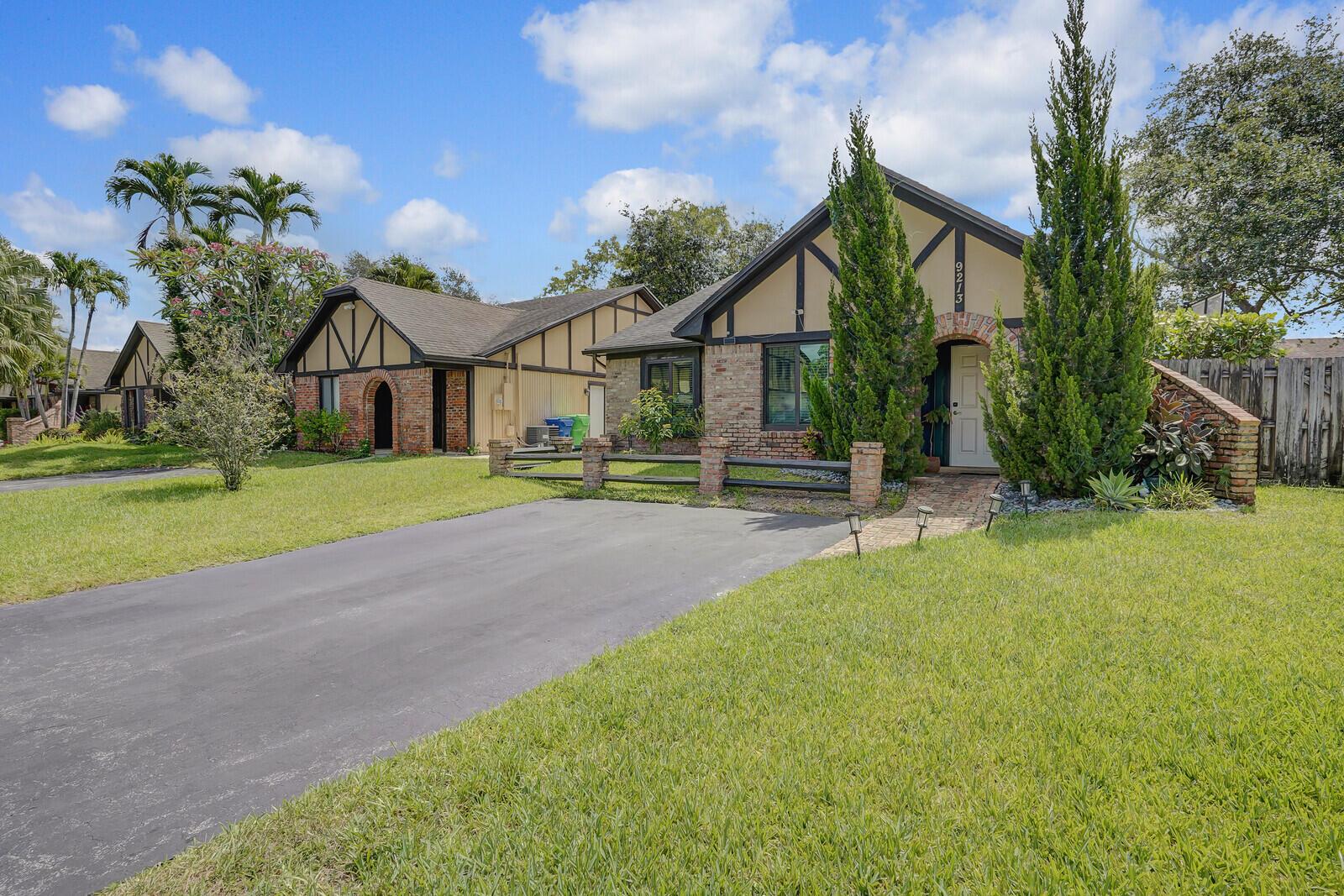 9213 NW 49th Place