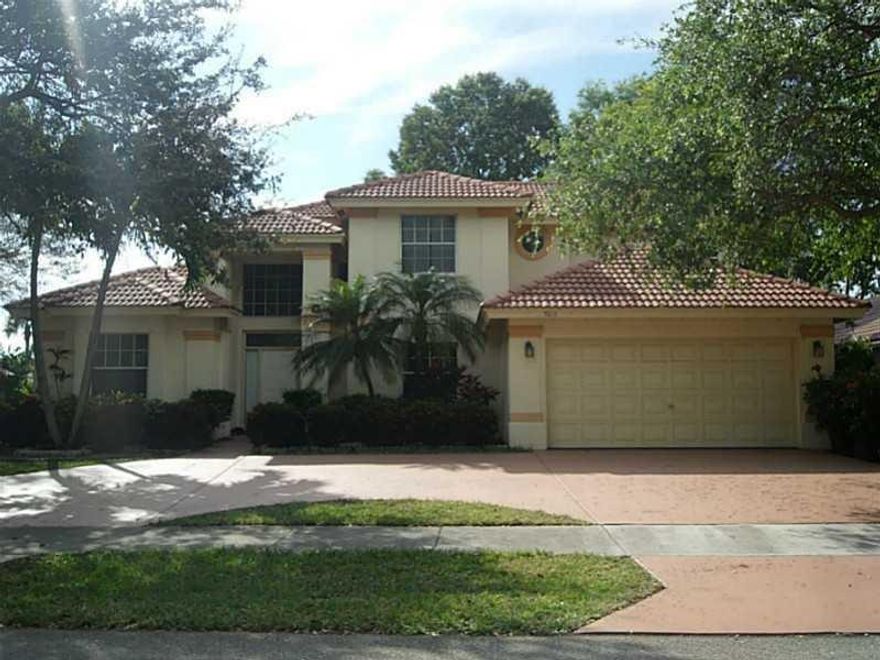 Beautiful home in the most desirable Winston Park. Specious home with walk-in closets, green luscious lawn, tropical herbs and fruit trees. A two car garage converted into an extra room with closets and a storage unit, seller is willing to convert back into a two car garage.  A must see! great schools area.