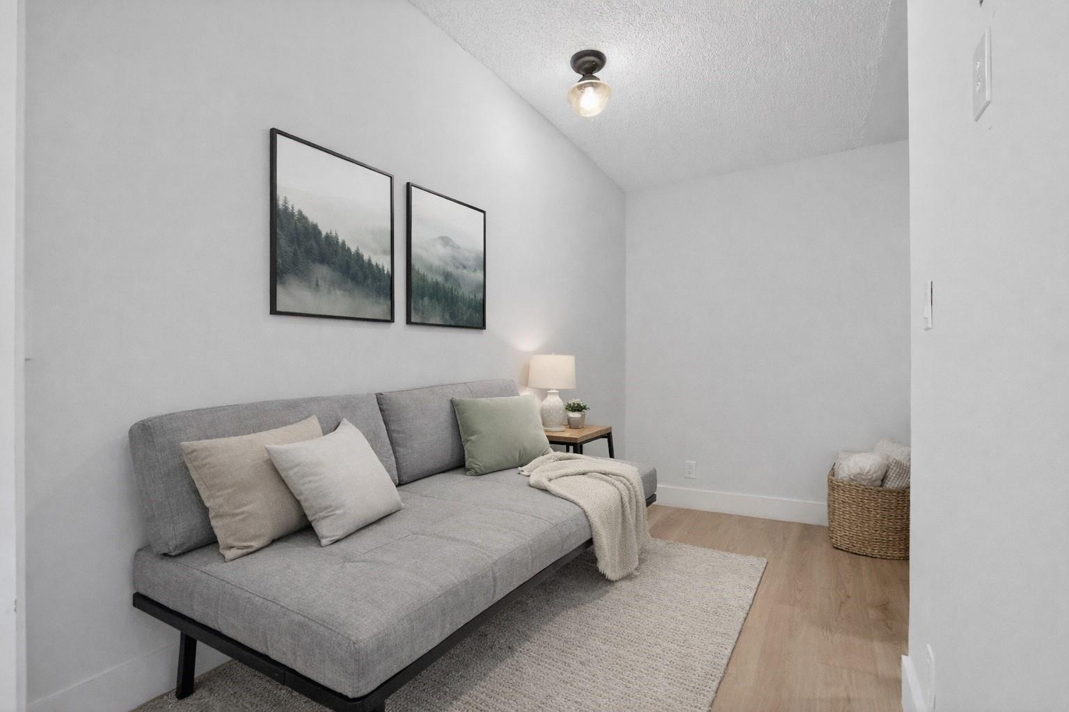 RIVER HOUSE GARDENS CONDO - Residential