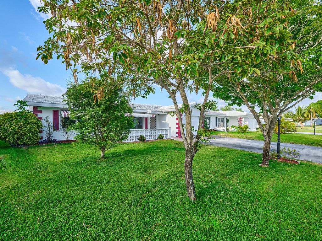 Photo of 110 NW 31st Court, Pompano Beach, FL 33064 (MLS # R11086224)
