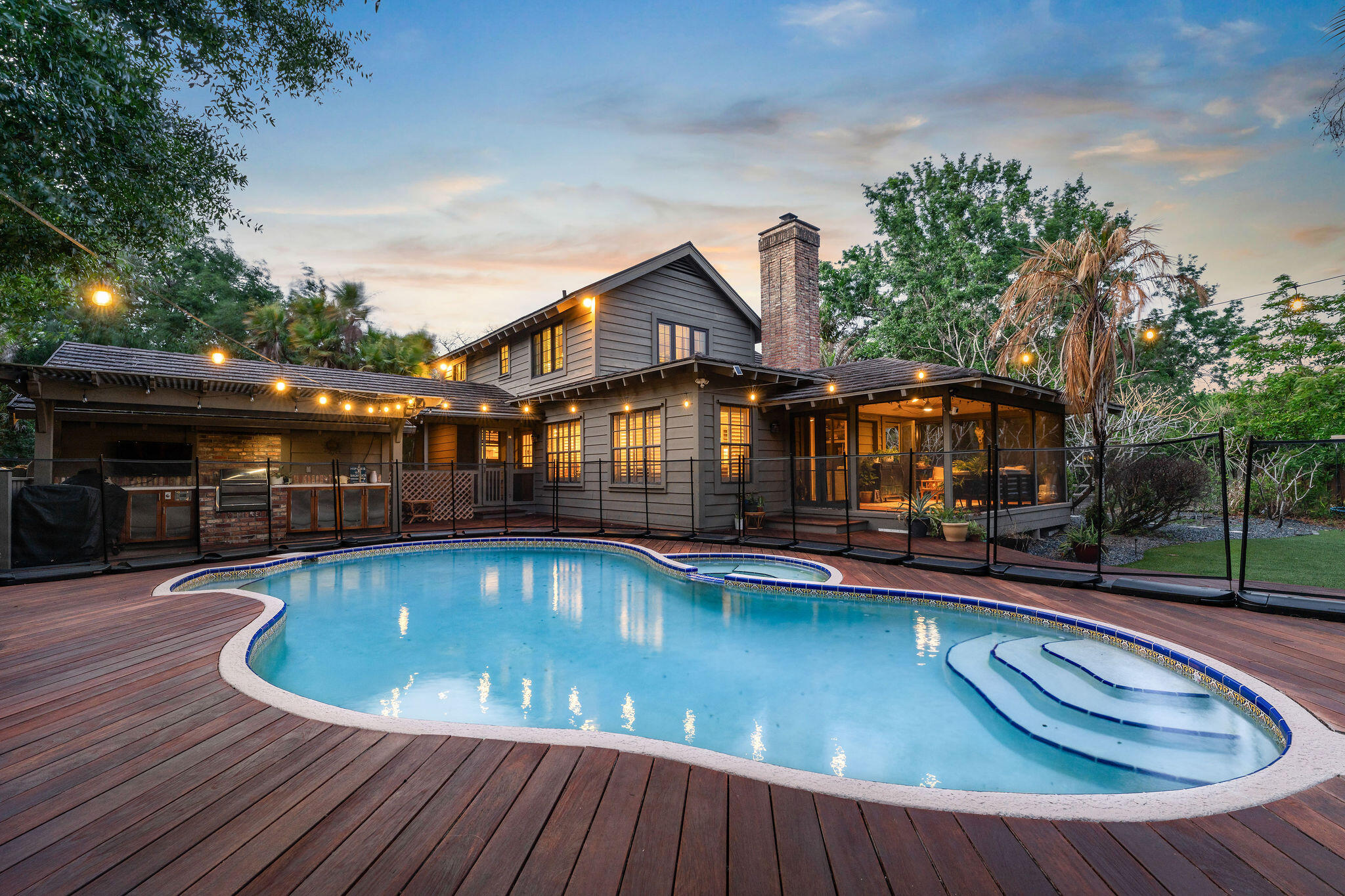 CRANE CREEK COUNTRY CLUB - Residential