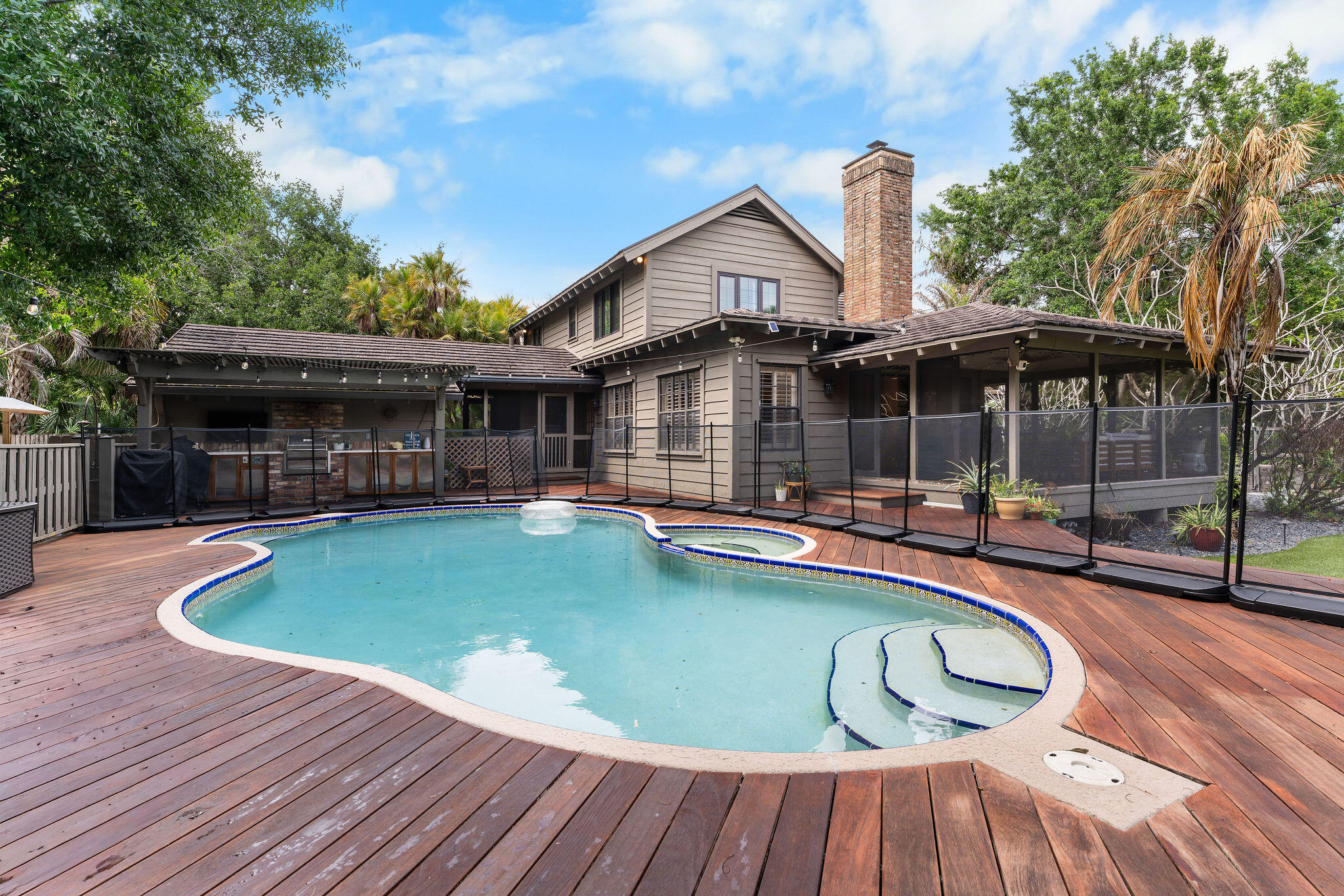 CRANE CREEK COUNTRY CLUB - Residential