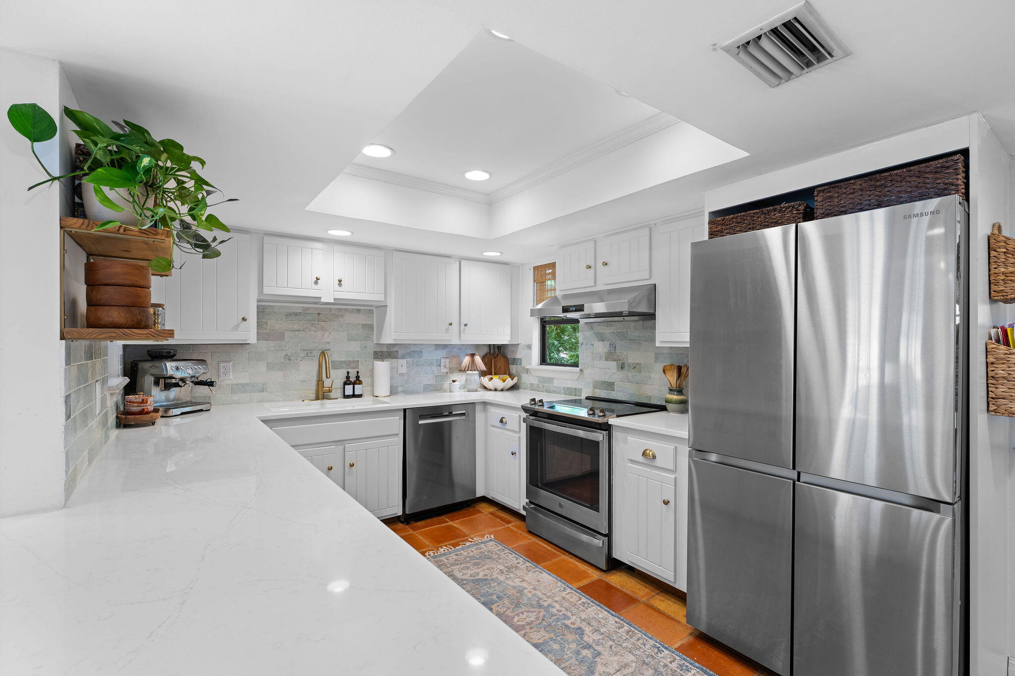 CRANE CREEK COUNTRY CLUB - Residential