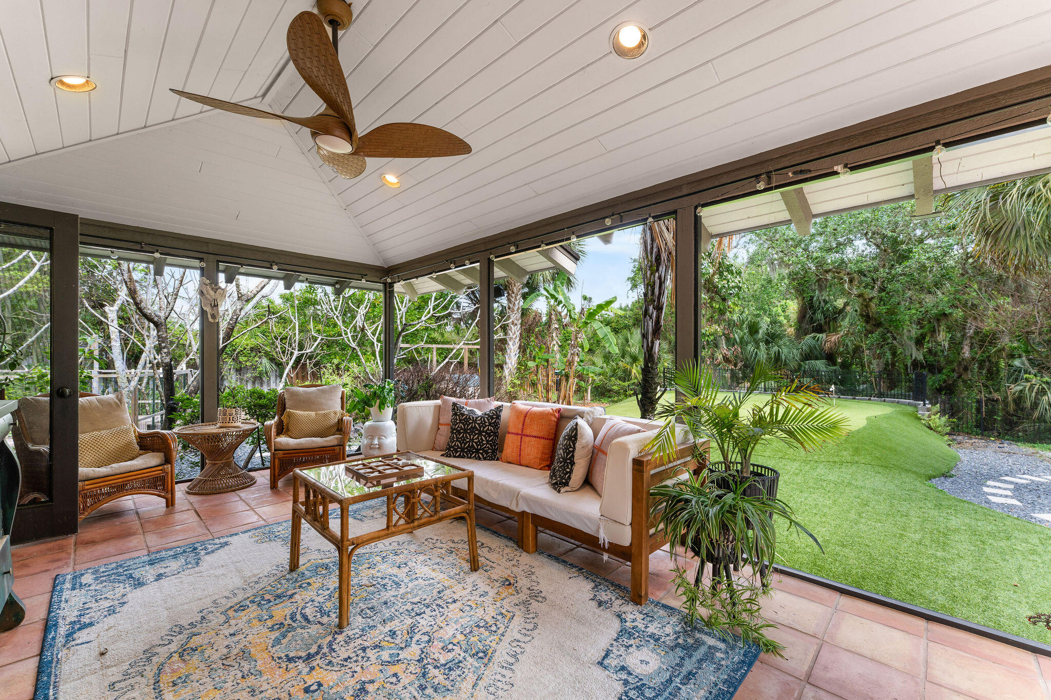 CRANE CREEK COUNTRY CLUB - Residential