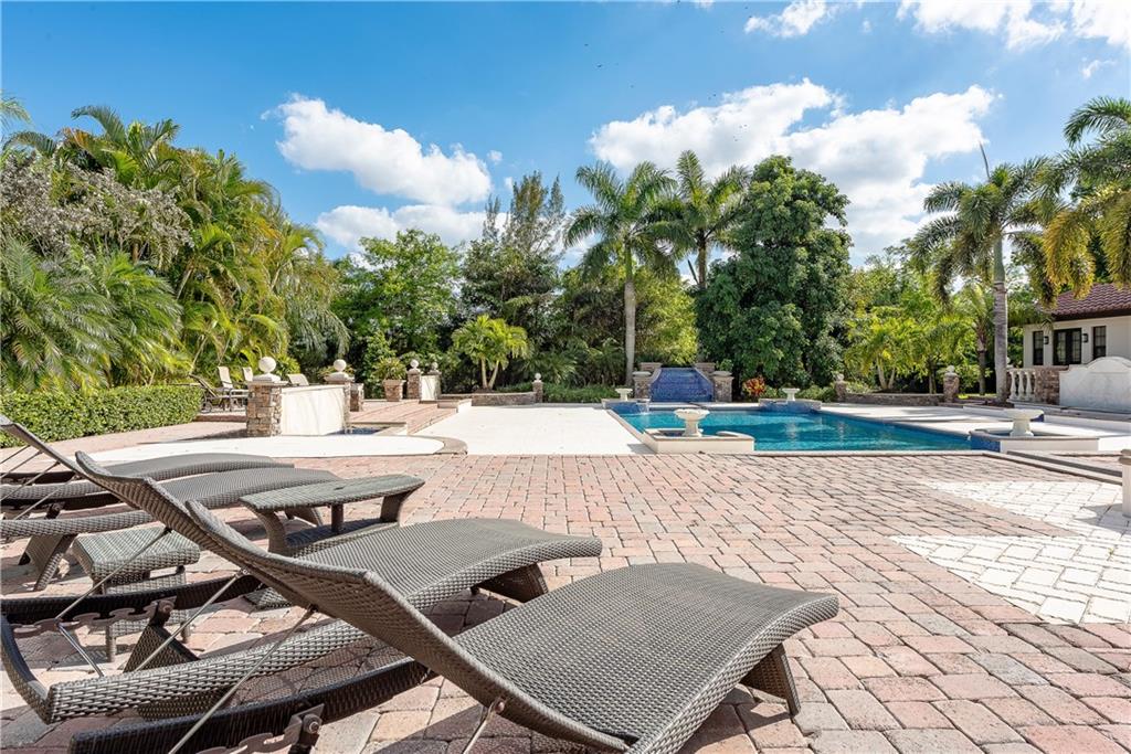 Landmark Ranches 170-184 - Residential