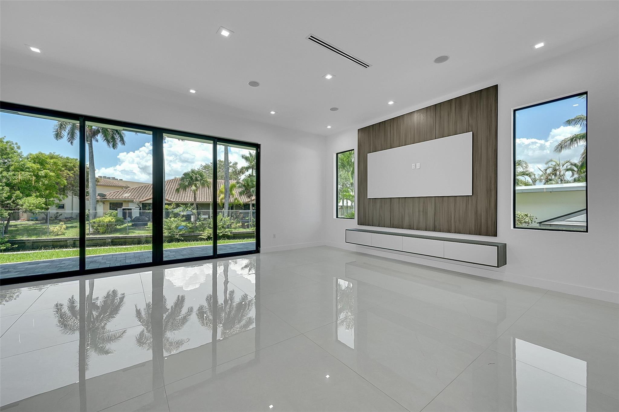 Curva Del Rio Add 35-44 B - Residential