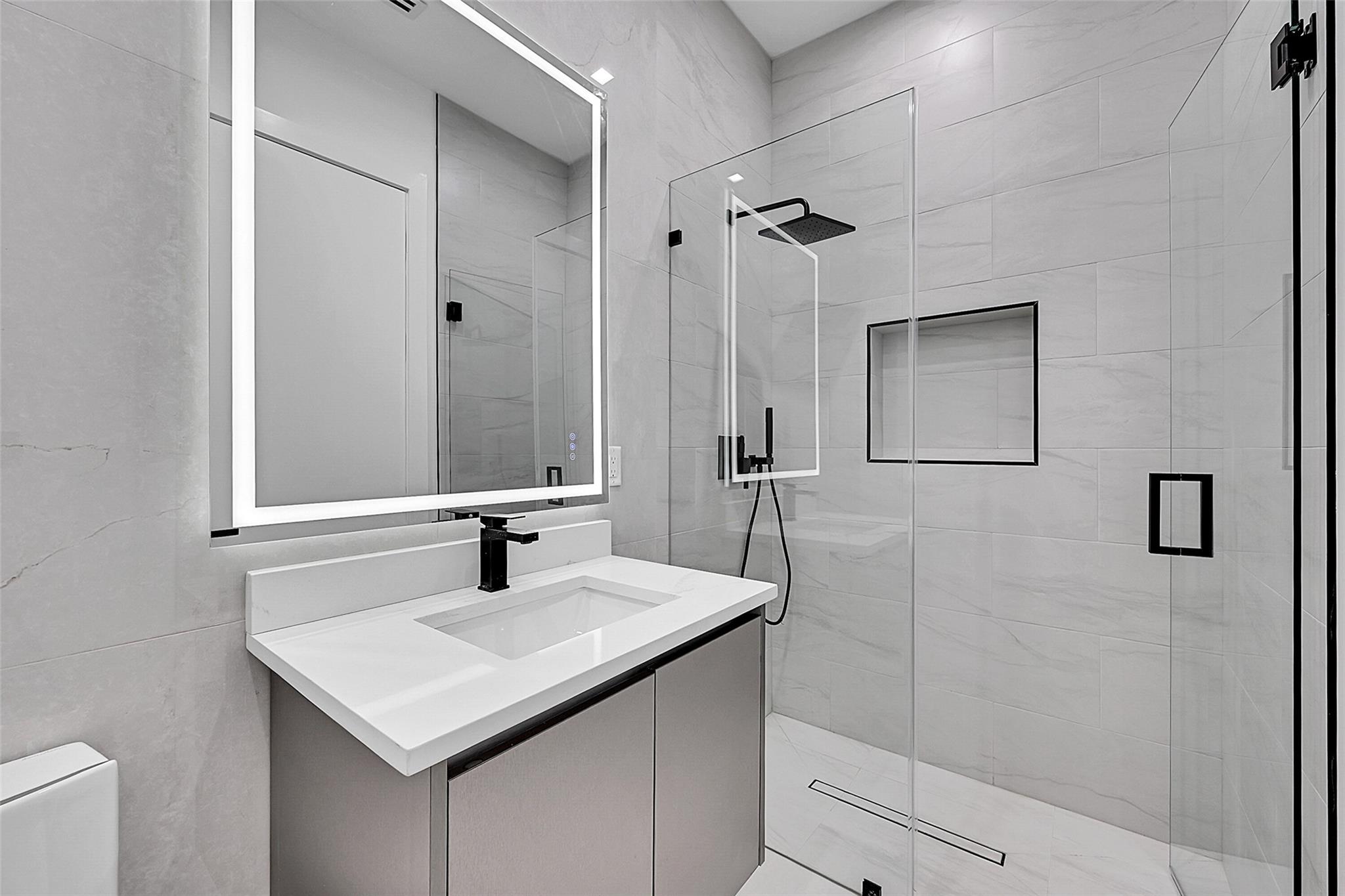 Curva Del Rio Add 35-44 B - Residential