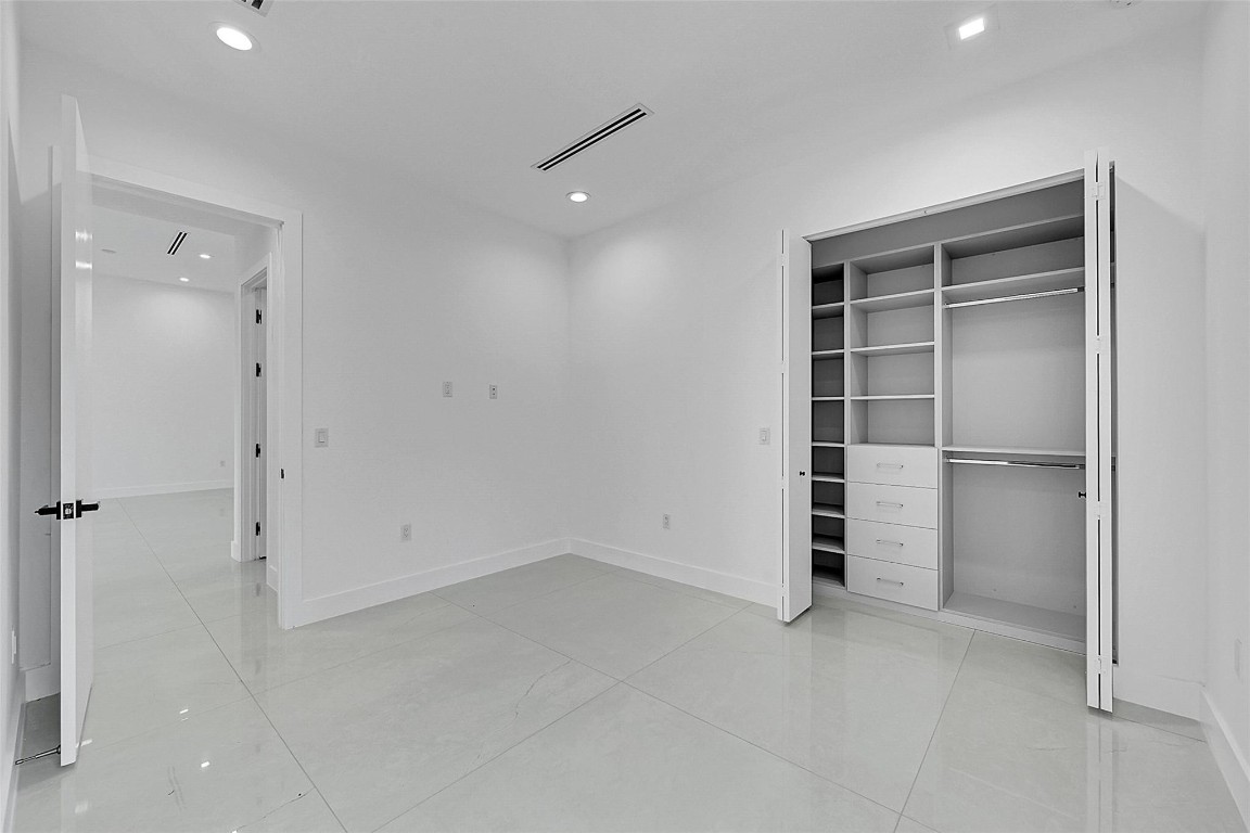 Curva Del Rio Add 35-44 B - Residential