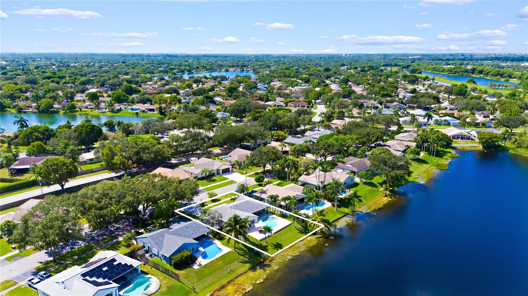 FLAMINGO GARDENS-PHASE TW - Residential