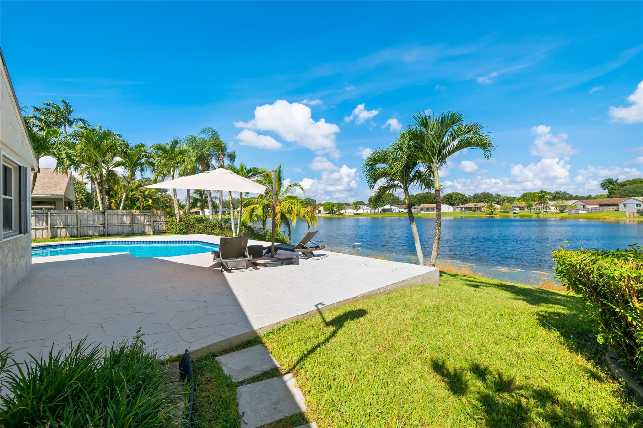 FLAMINGO GARDENS-PHASE TW - Residential