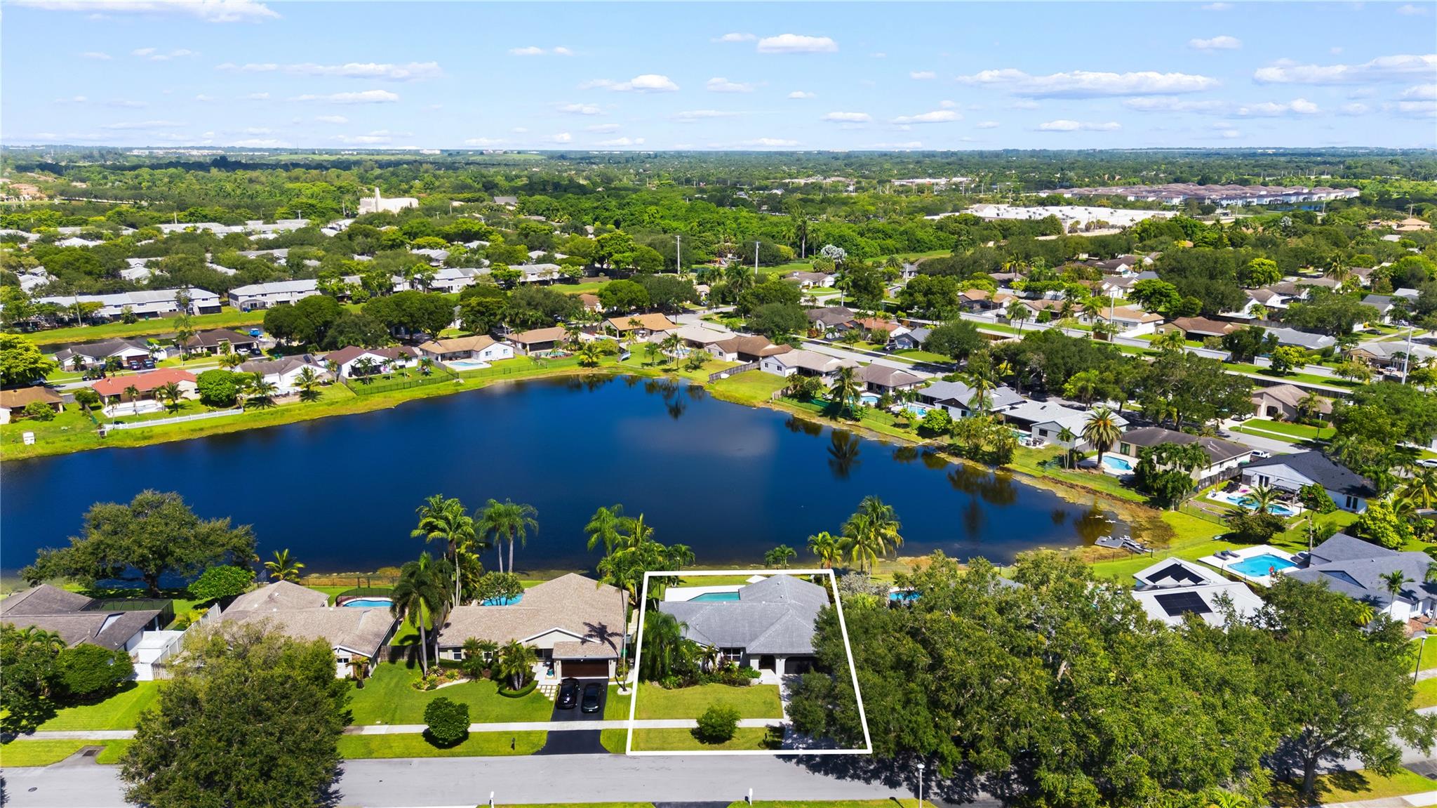 FLAMINGO GARDENS-PHASE TW - Residential