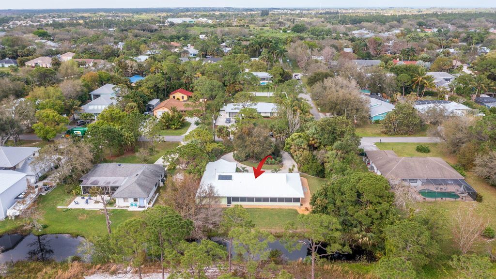 Photo of 8558 SE Sharon Street, Hobe Sound, FL 33455 (MLS # R10960019)