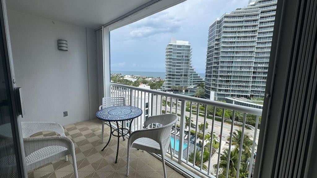 Photo of 2200 NE 33rd Avenue #11F, Fort Lauderdale, FL 33305 (MLS # F10549946)