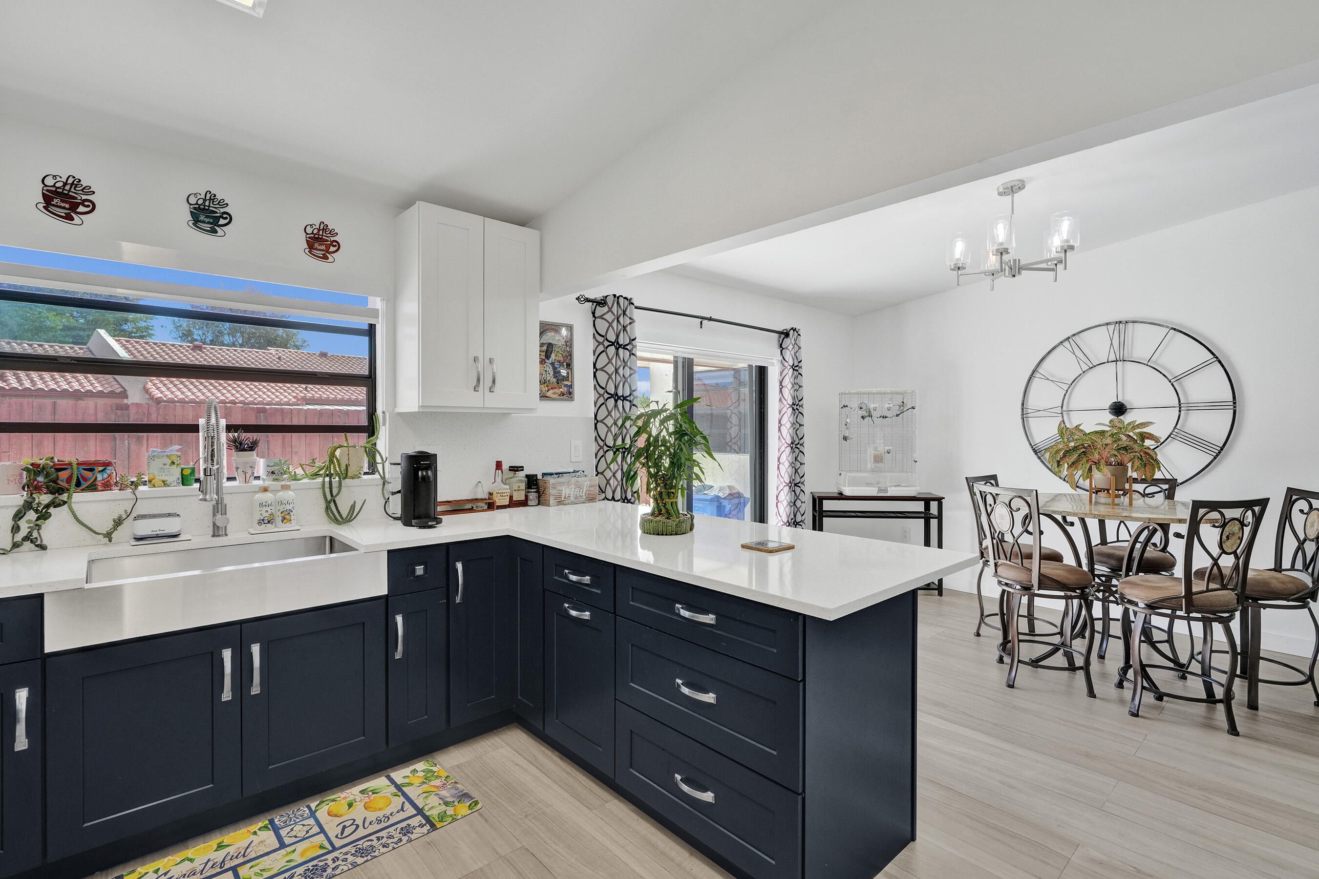 FOREST LAKE - Residential