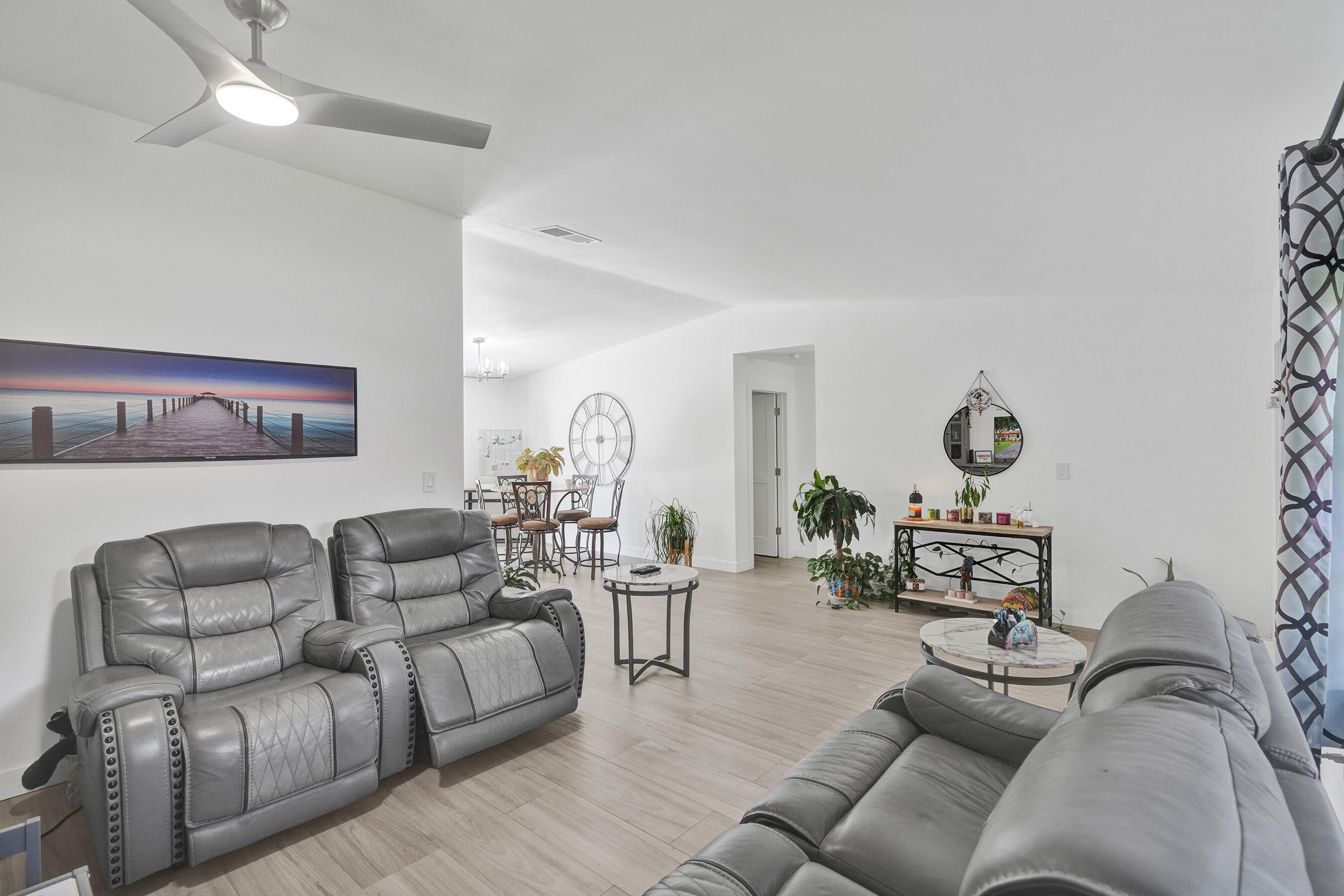 FOREST LAKE - Residential