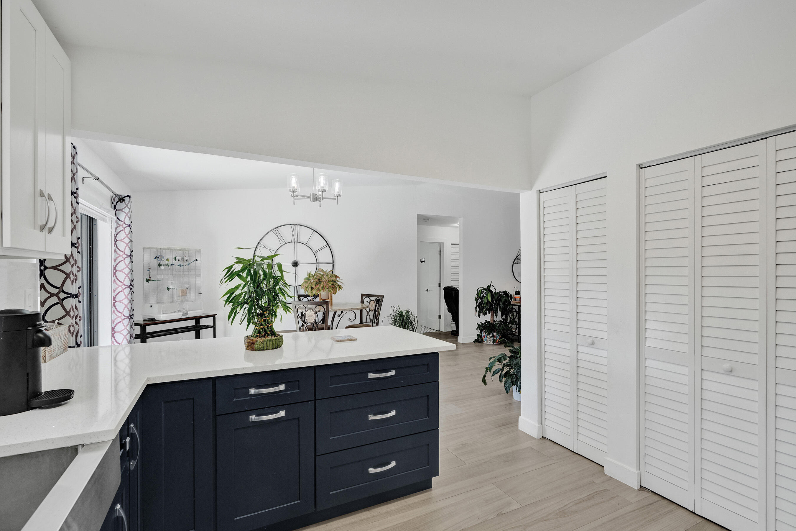 FOREST LAKE - Residential