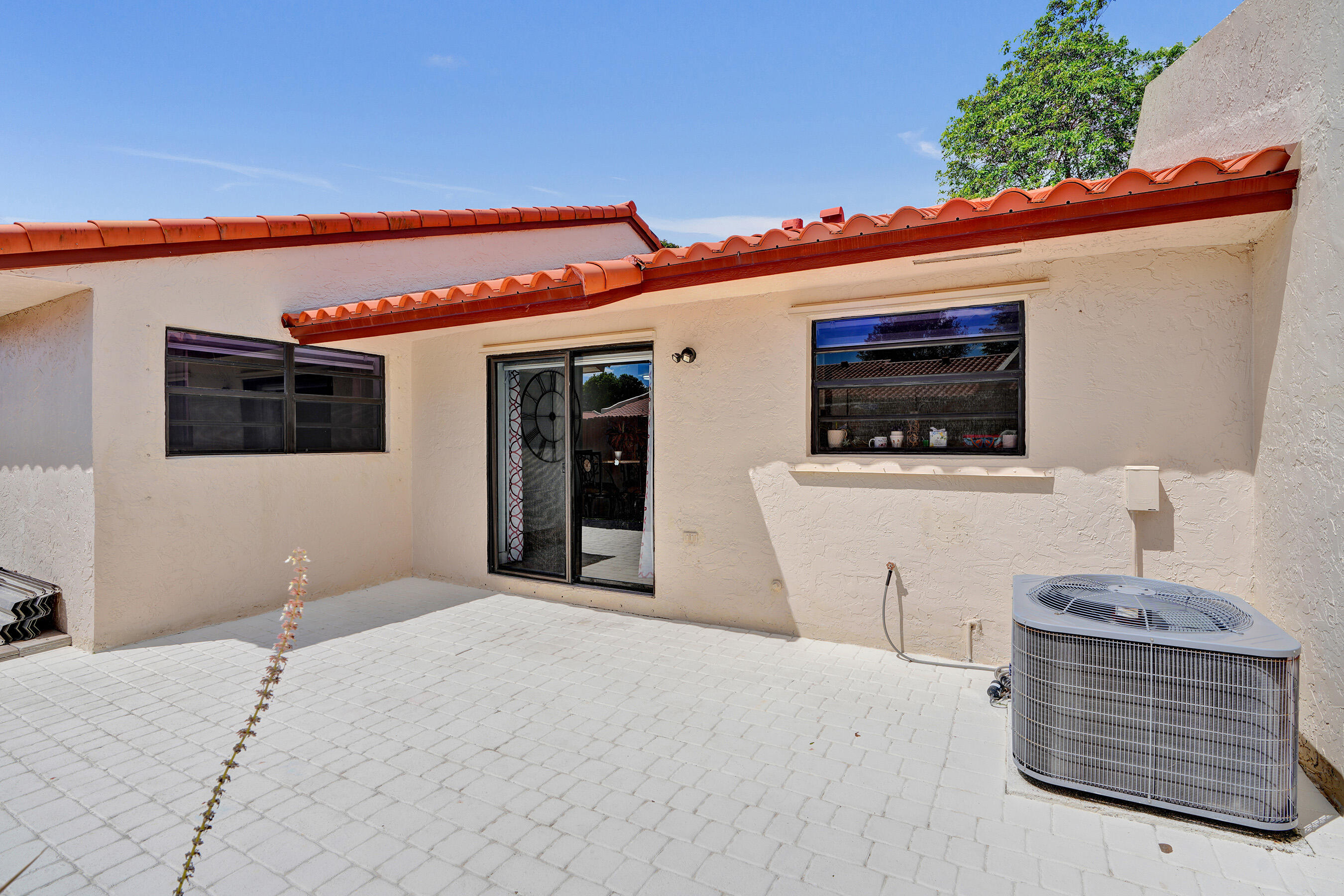 FOREST LAKE - Residential