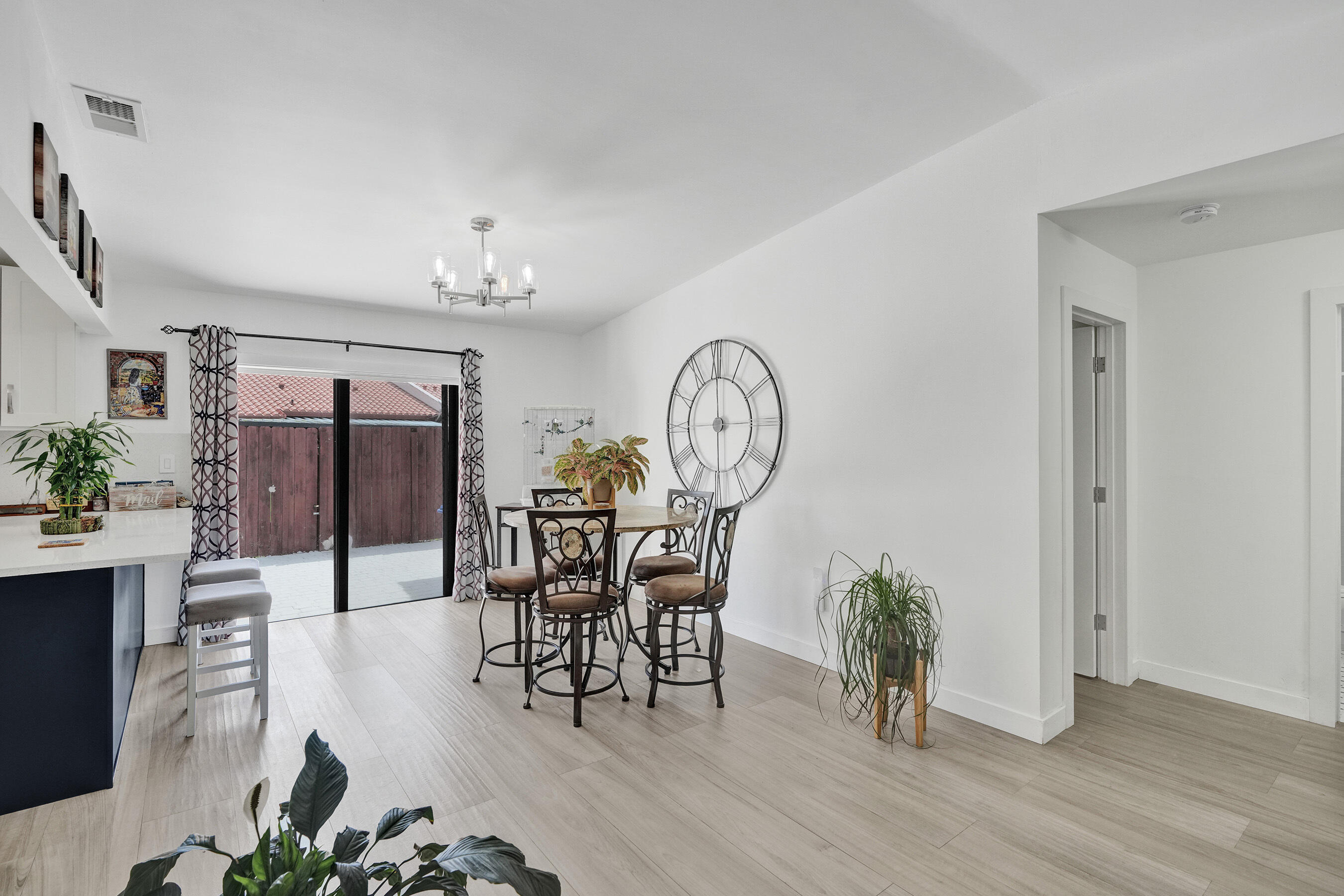 FOREST LAKE - Residential