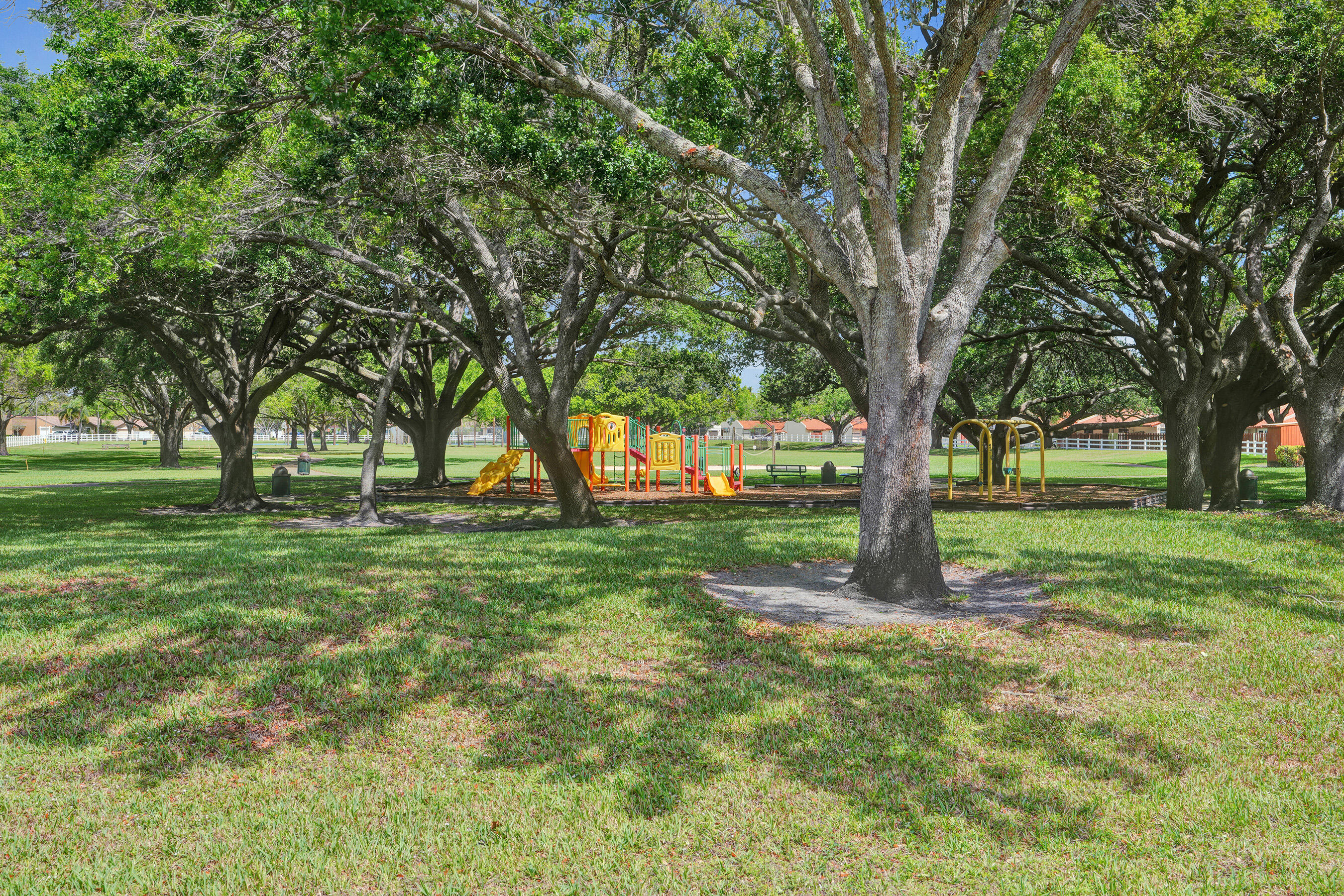 FOREST LAKE - Residential