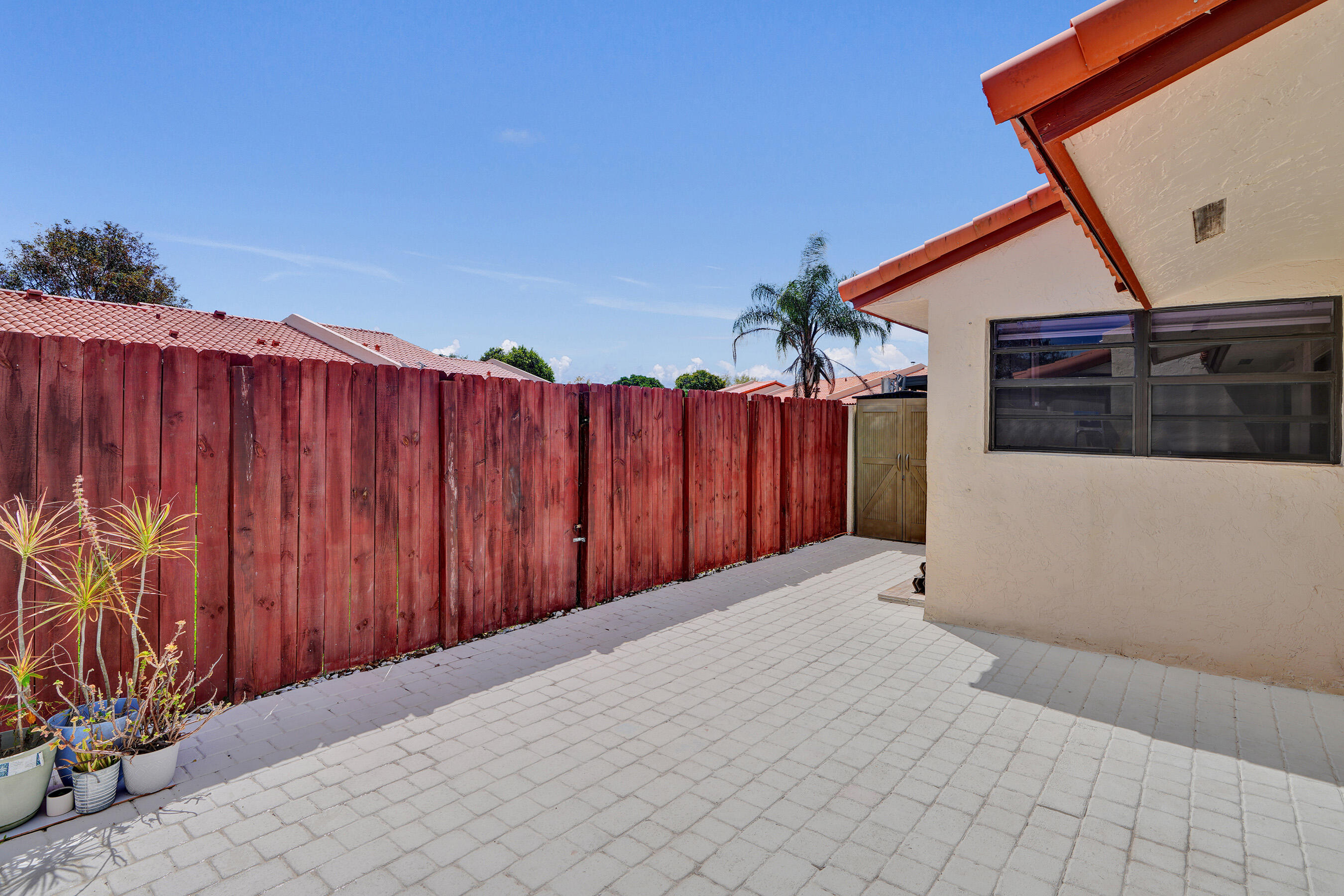 FOREST LAKE - Residential