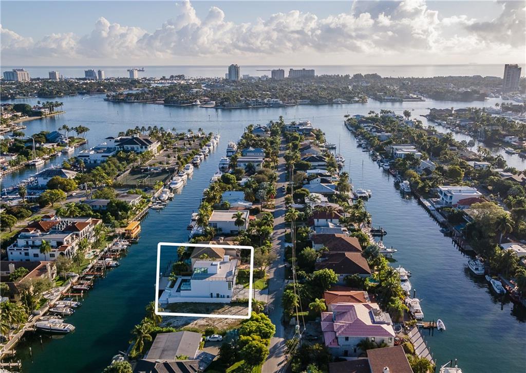 LAUDERDALE HARBORS SEC A - Residential