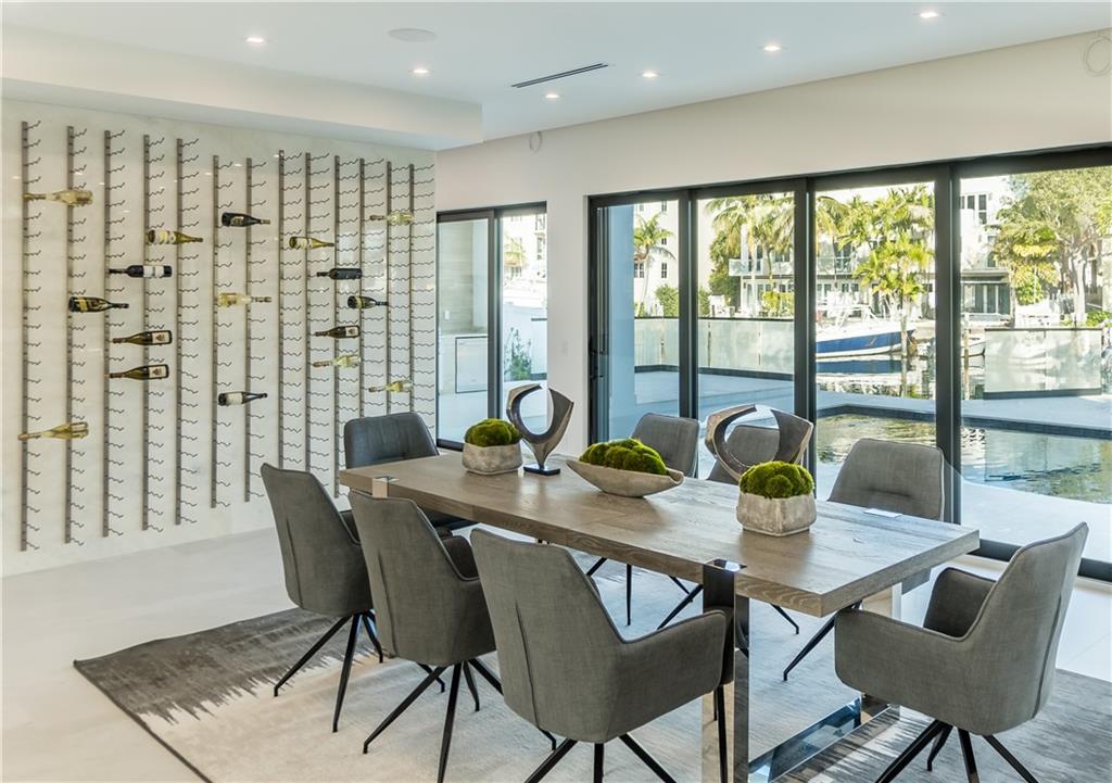 LAUDERDALE HARBORS SEC A - Residential