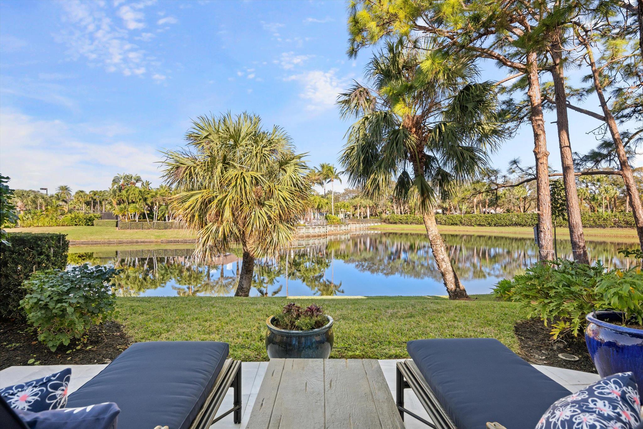THE LOXAHATCHEE CLUB - Residential