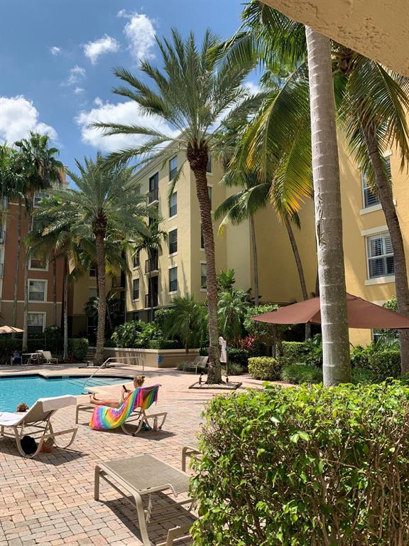 COURTYARDS IN CITYPLACE CONDO - Residential