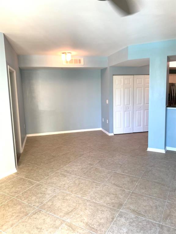 COURTYARDS IN CITYPLACE CONDO - Residential