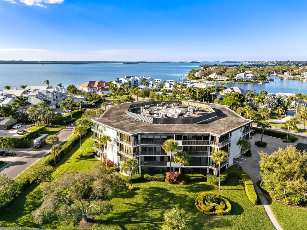 Harbour Side West - Residential Lease