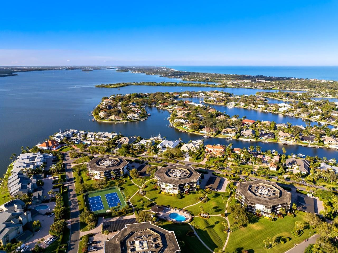 Harbour Side West - Residential Lease