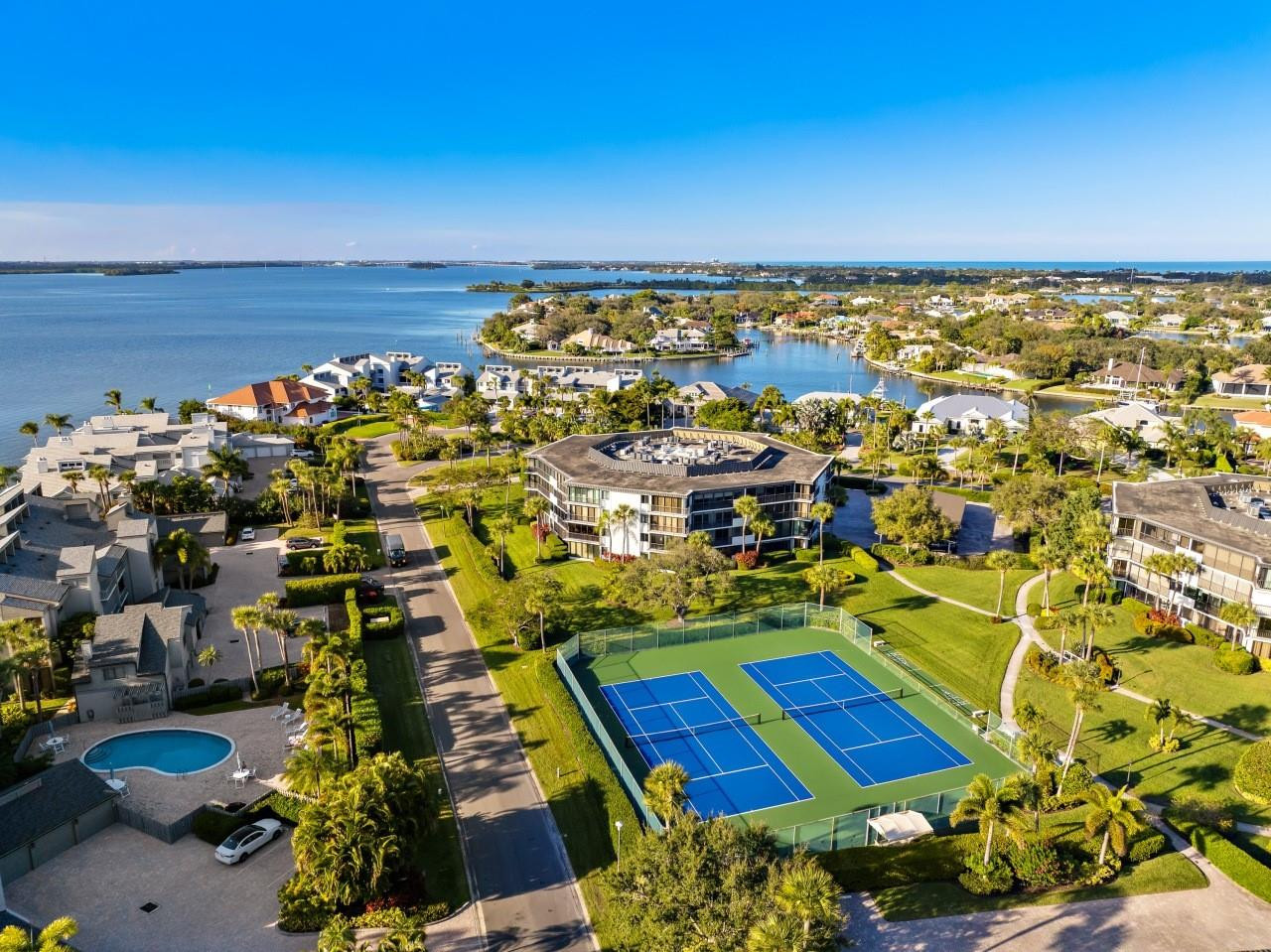 Harbour Side West - Residential Lease