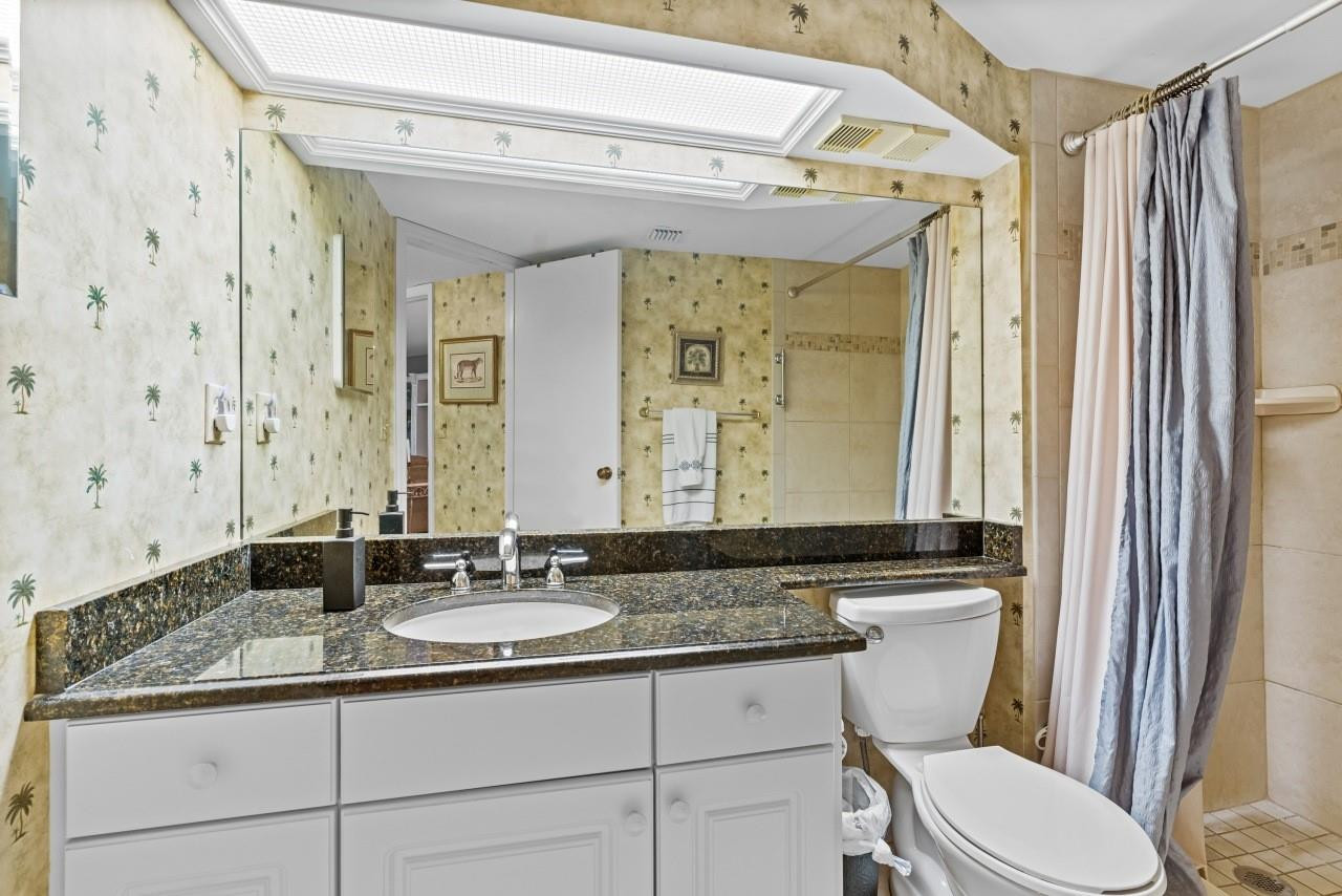 Harbour Side West - Residential Lease