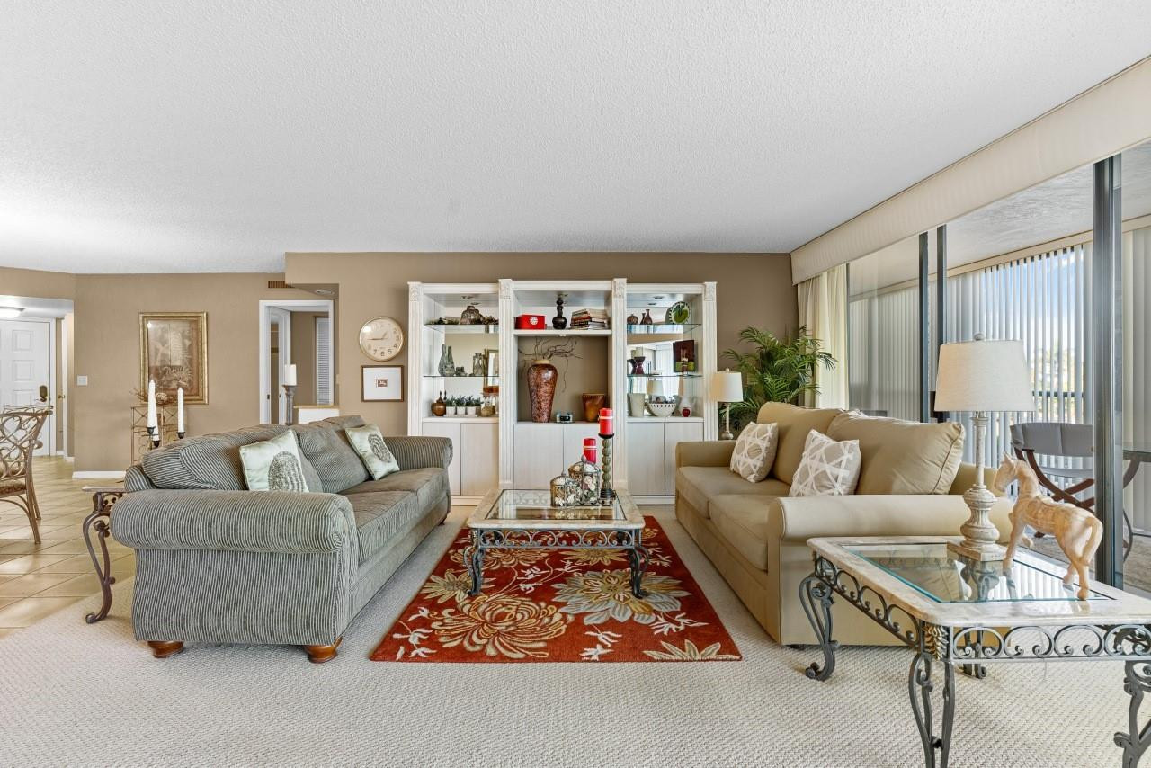 Harbour Side West - Residential Lease