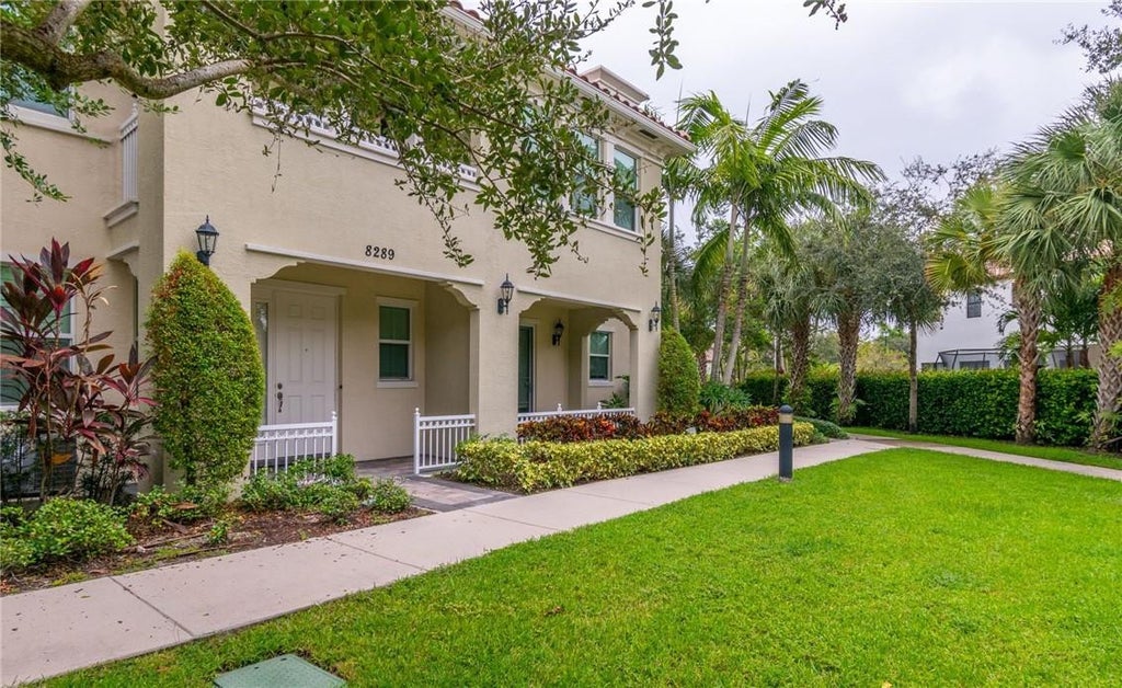 Photo of 8289 Cascada Isles Drive, Hollywood, FL 33024 (MLS # B26074535)