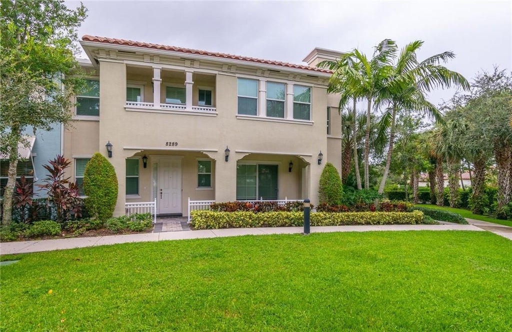 Photo of 8289 Cascada Isles Drive, Hollywood, FL 33024 (MLS # B26074535)