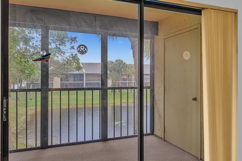 Tiny photo for 3529 Englewood Drive #321, Lake Worth, FL 33467 (MLS # R11157628)
